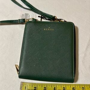 Kedzie Best Little Bag in the color Emerald Green